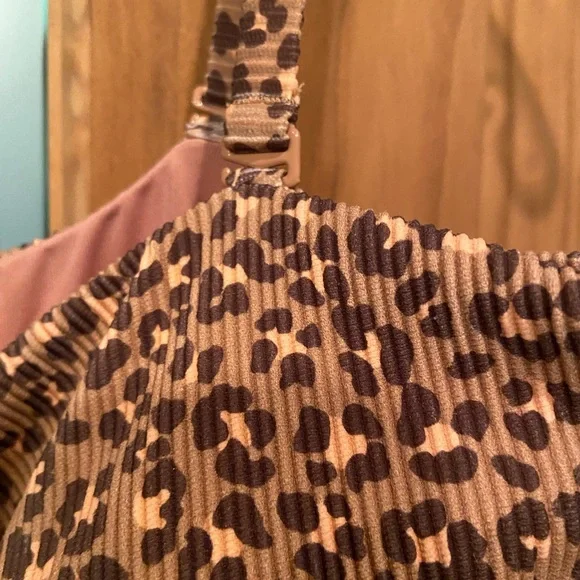 Aerie Brown Leopard Print One Piece Swimsuit with Midriff Cutout - Picture 9 of 10